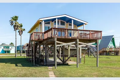 819 Sea Shell Drive, Surfside Beach, TX 77541 - Photo 1