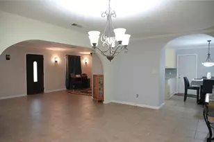2117 Pecan St, Dickinson, TX 77539 - Photo 6