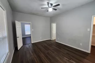 506 9th St, Hempstead, TX 77445 - Photo 14