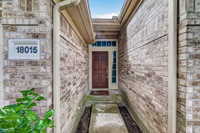 18015 Oak Cottage Court, Richmond, TX 77407 - Photo 6