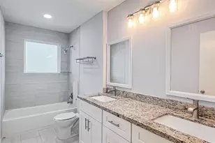 2515 Shakespeare St, Houston, TX 77030 - Photo 12
