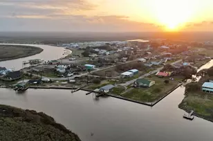 4621 County Rd 459B, Freeport, TX 77541 - Photo 6