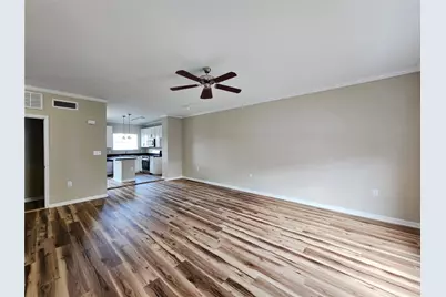 9200 Westheimer Road #203, Houston, TX 77063 - Photo 6