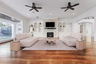 5410 Valerie St, Bellaire, TX 77401 - Photo 6