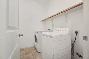 3413 Omega St, Houston, TX 77022 - Photo 8
