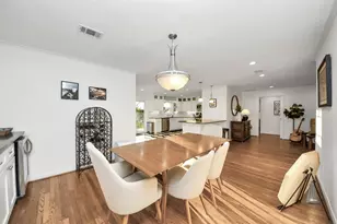 411 Venice St, Sugar Land, TX 77478 - Photo 6