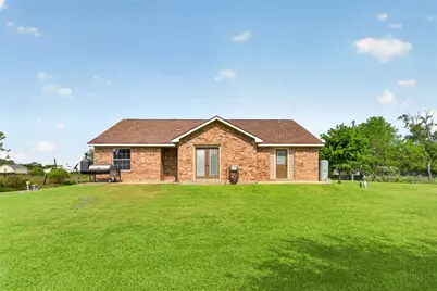 4933 1/2 Powers Ln, Alvin, TX 77511 - Photo 32