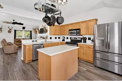 4933 1/2 Powers Ln, Alvin, TX 77511 - Photo 4