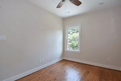 119 E 26th #A, Houston, TX 77008 - Photo 14