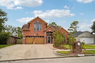 3818 Ridge Canyon Rd, Baytown, TX 77521 - Photo 2