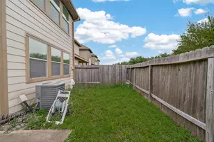 8314 Columbia Forest Dr, Houston, TX 77095 - Photo 32