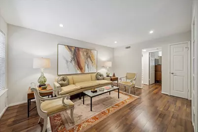 606 Marshall Street #C2, Houston, TX 77006 - Photo 2