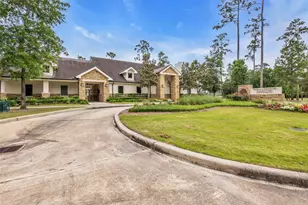 31803 Forest Park Trail, Conroe, TX 77385 - Photo 34
