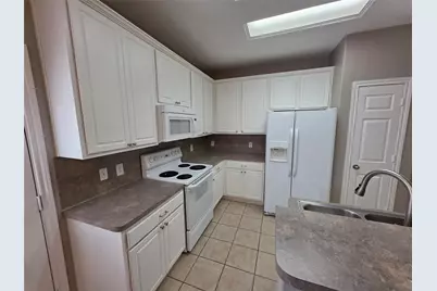 94 N Burberry Park Circle N, The Woodlands, TX 77382 - Photo 8