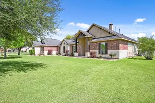 20015 Stone Lake Cir, Tomball, TX 77377 - Photo 2