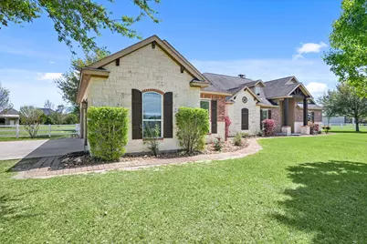 20015 Stone Lake Circle, Tomball, TX 77377 - Photo 4