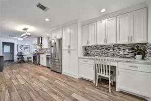 963 Thornton Rd, Houston, TX 77018 - Photo 10