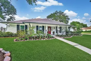 963 Thornton Rd, Houston, TX 77018 - Photo 2