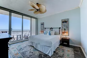 1401 E Beach Dr, Galveston, TX 77550 - Photo 12