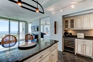 1401 E Beach Dr, Galveston, TX 77550 - Photo 8