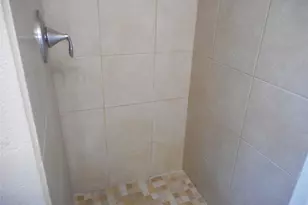 2019 Prospect Glen Ln, Katy, TX 77449 - Photo 14