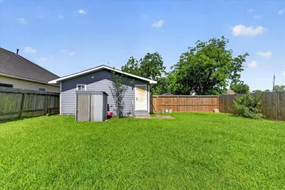 8023 Fountain Street, Houston, TX 77051 - Photo 30