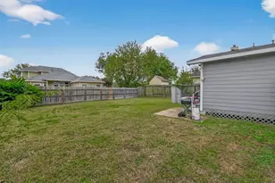 8023 Fountain St, Houston, TX 77051 - Photo 28