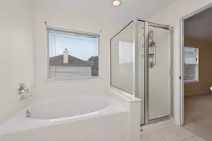 6127 Morningshire Ln, Houston, TX 77084 - Photo 36
