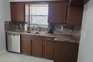 1819 Papoose Trail, Crosby, TX 77532 - Photo 14