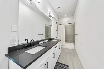 620 E 26th Street, Houston, TX 77008 - Photo 26