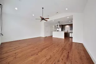 108 Riley Ln, Houston, TX 77003 - Photo 12
