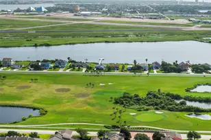 7 Latitude Ln, Galveston, TX 77554 - Photo 38