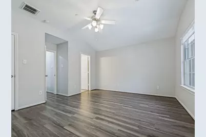 151 N Burberry Park Circle, Spring, TX 77382 - Photo 8