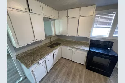 1649 19th Street, Port Arthur, TX 77640 - Photo 4