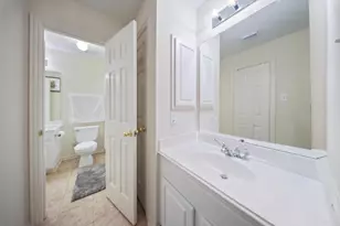 10003 Brookshore Ln, Pearland, TX 77584 - Photo 14