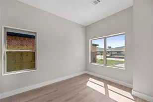 2618 Liguria Ln, Spring, TX 77388 - Photo 10