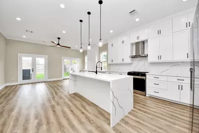 125 E 38th Street, Houston, TX 77018 - Photo 10