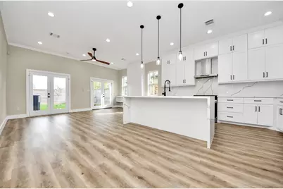 125 E 38th Street, Houston, TX 77018 - Photo 18