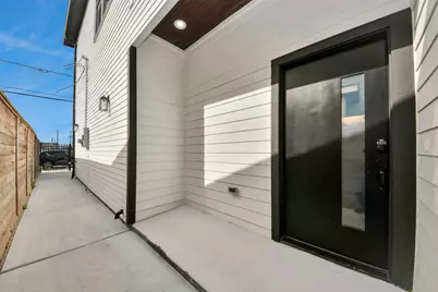 125 E 38th Street, Houston, TX 77018 - Photo 6