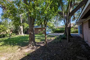 10310 Willowgrove Dr, Houston, TX 77035 - Photo 42