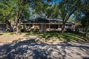 10310 Willowgrove Dr, Houston, TX 77035 - Photo 1