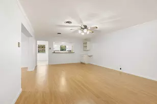10310 Willowgrove Dr, Houston, TX 77035 - Photo 18