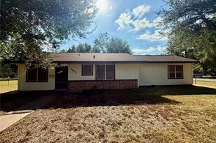 1633 Jones St, Rosenberg, TX 77471 - Photo 1