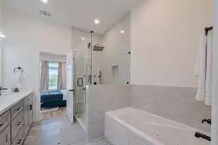 2909 Nagle St, Houston, TX 77004 - Photo 18