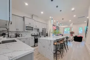 2909 Nagle St, Houston, TX 77004 - Photo 2