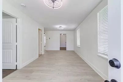 3414 Le Badie Street, Houston, TX 77026 - Photo 6