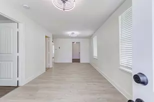 3414 Le Badie St, Houston, TX 77026 - Photo 6