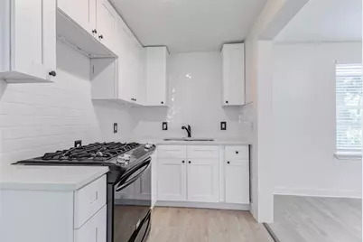 3414 Le Badie Street, Houston, TX 77026 - Photo 16