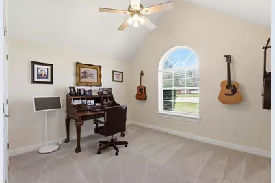 232 N Dixie Street, Brenham, TX 77833 - Photo 34