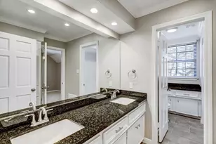 10719 Bayou Glen Rd, Houston, TX 77042 - Photo 18